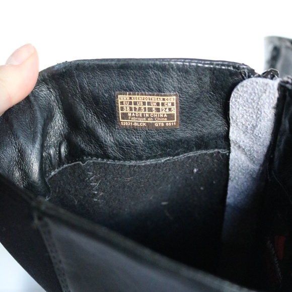 KEEN Silverton Black Leather Tall Winter Waterproof Boots Women's 7.5 Winter - Picture 8 of 13